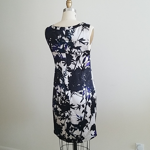 Theory Printed Silk Shift - Picture 2 of 5